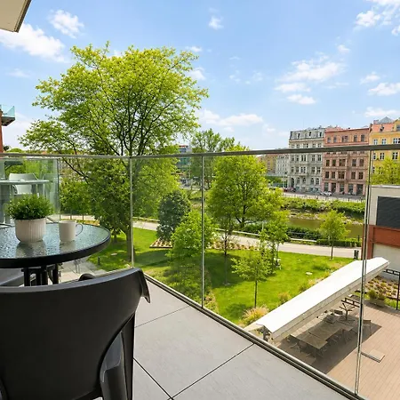 Wroapart - Staromiejski Bulwar By The River Breslau